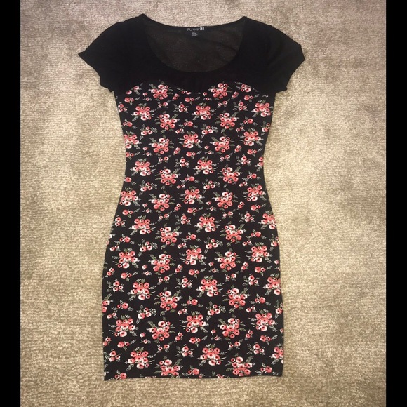 Forever 21 Dresses & Skirts - Forever 21 Floral Mini Dress